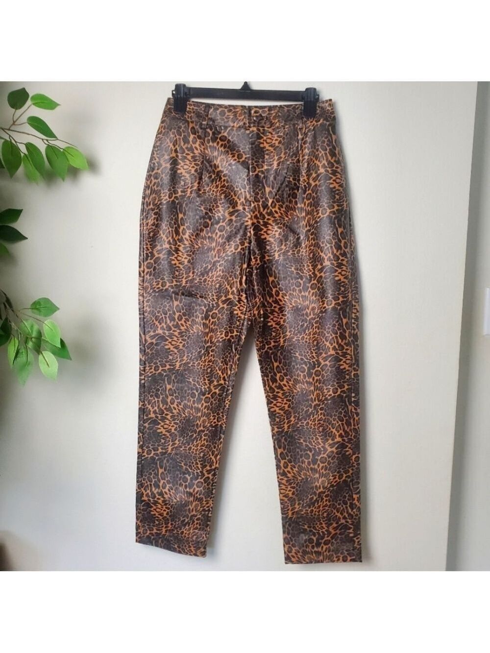 Nasty Gal Meow We Like It Faux Leather Leopard Pants Size 6